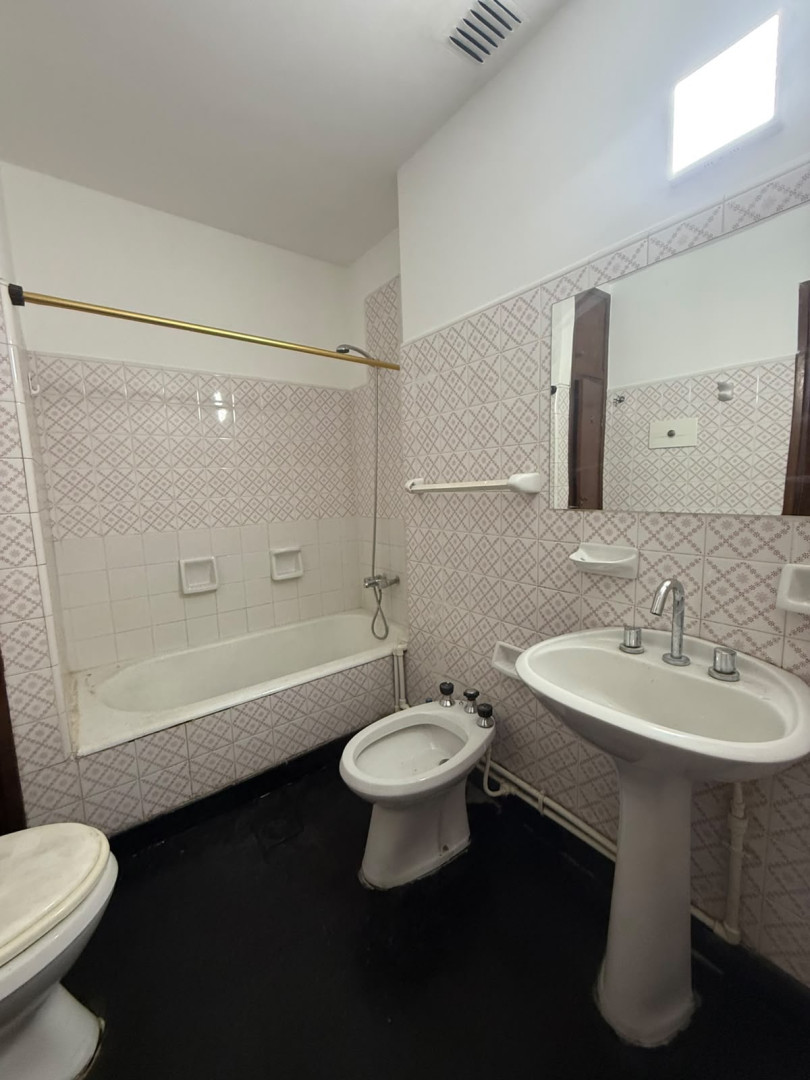 Departamento en Alquiler en Guemes Y Charlone, Macrocentro, Bahía Blanca - Bahía Blanca Propiedades | SITIO OFICIAL l