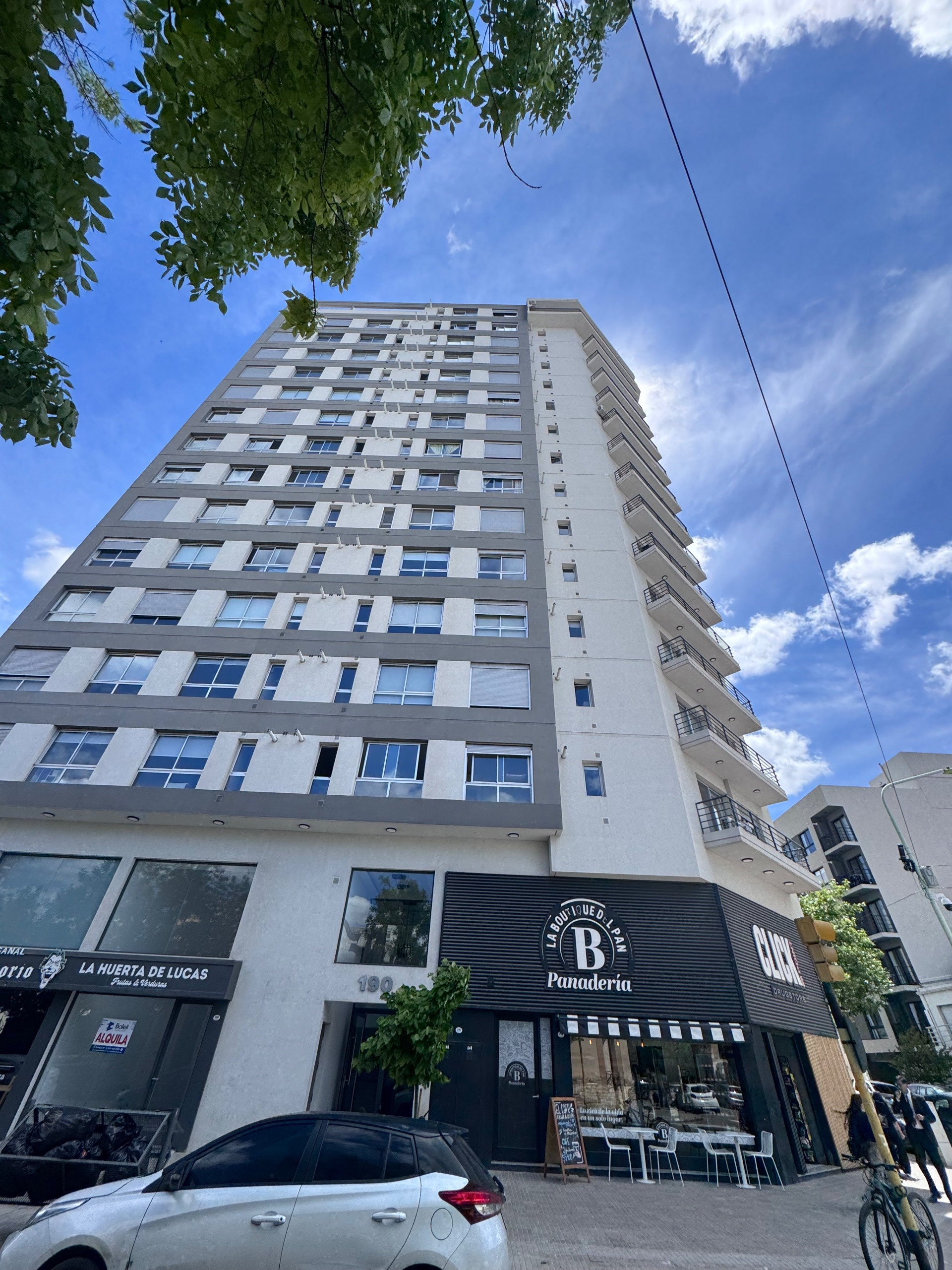 Departamento en Alquiler en Caronti 200, Centro, Bahía Blanca - Bahía Blanca Propiedades | SITIO OFICIAL l