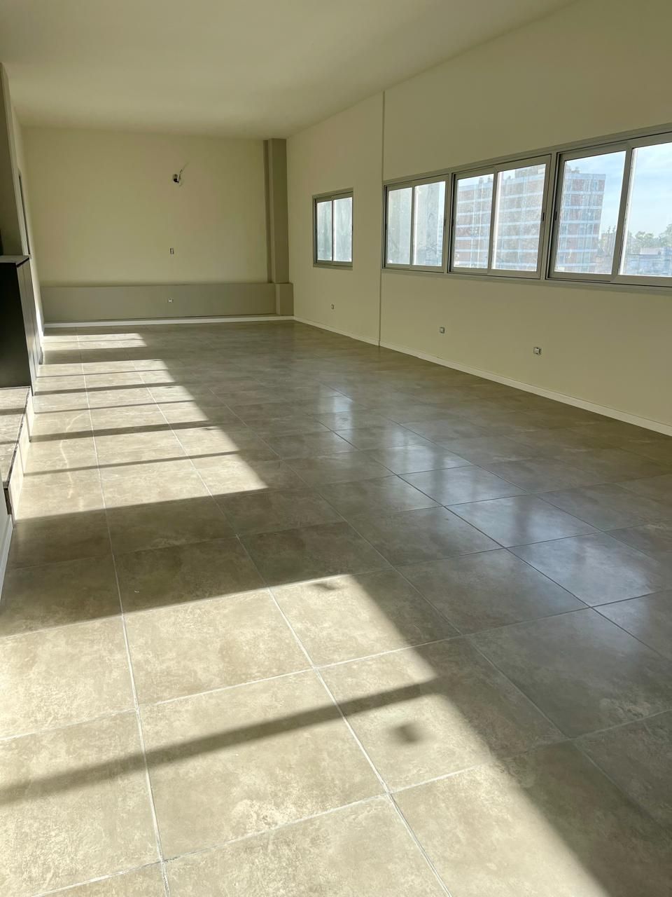 Oficina en Alquiler en Estomba 724,  Bahía Blanca - Bahía Blanca Propiedades | SITIO OFICIAL l