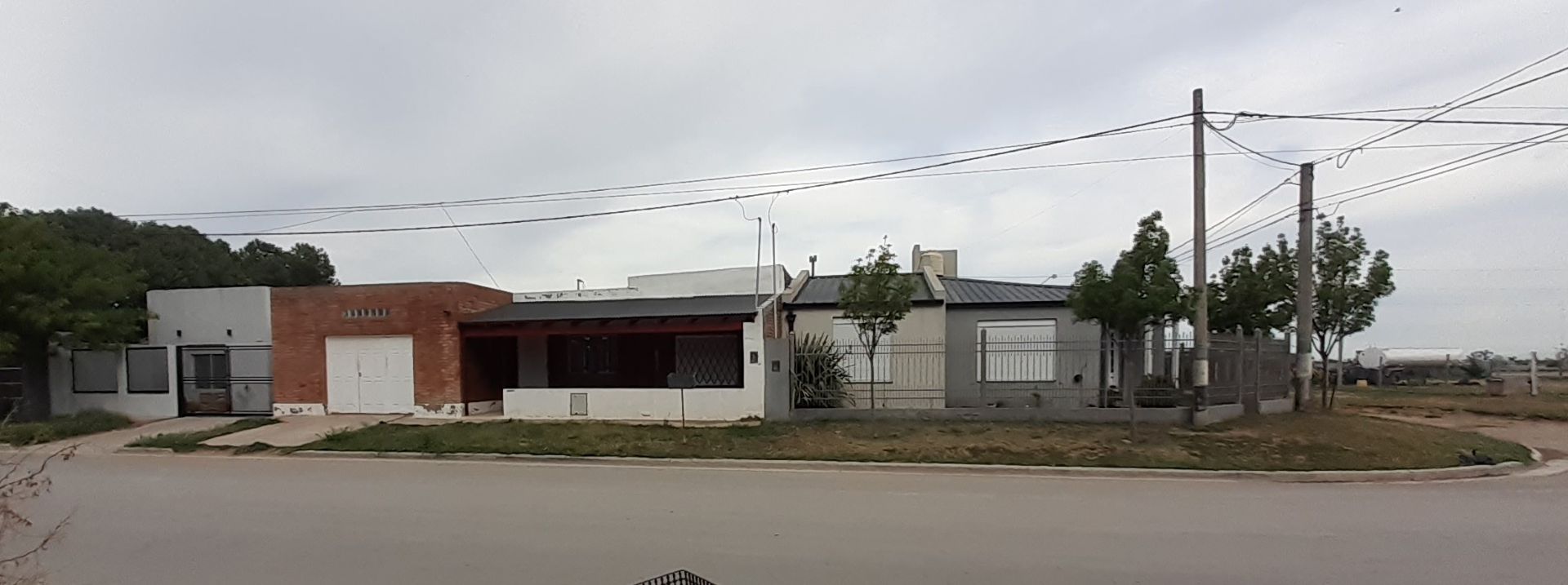 Terreno en Venta en Chiclana Y Pilcaniyén, Villa Muñiz, Bahía Blanca - Bahía Blanca Propiedades | SITIO OFICIAL l