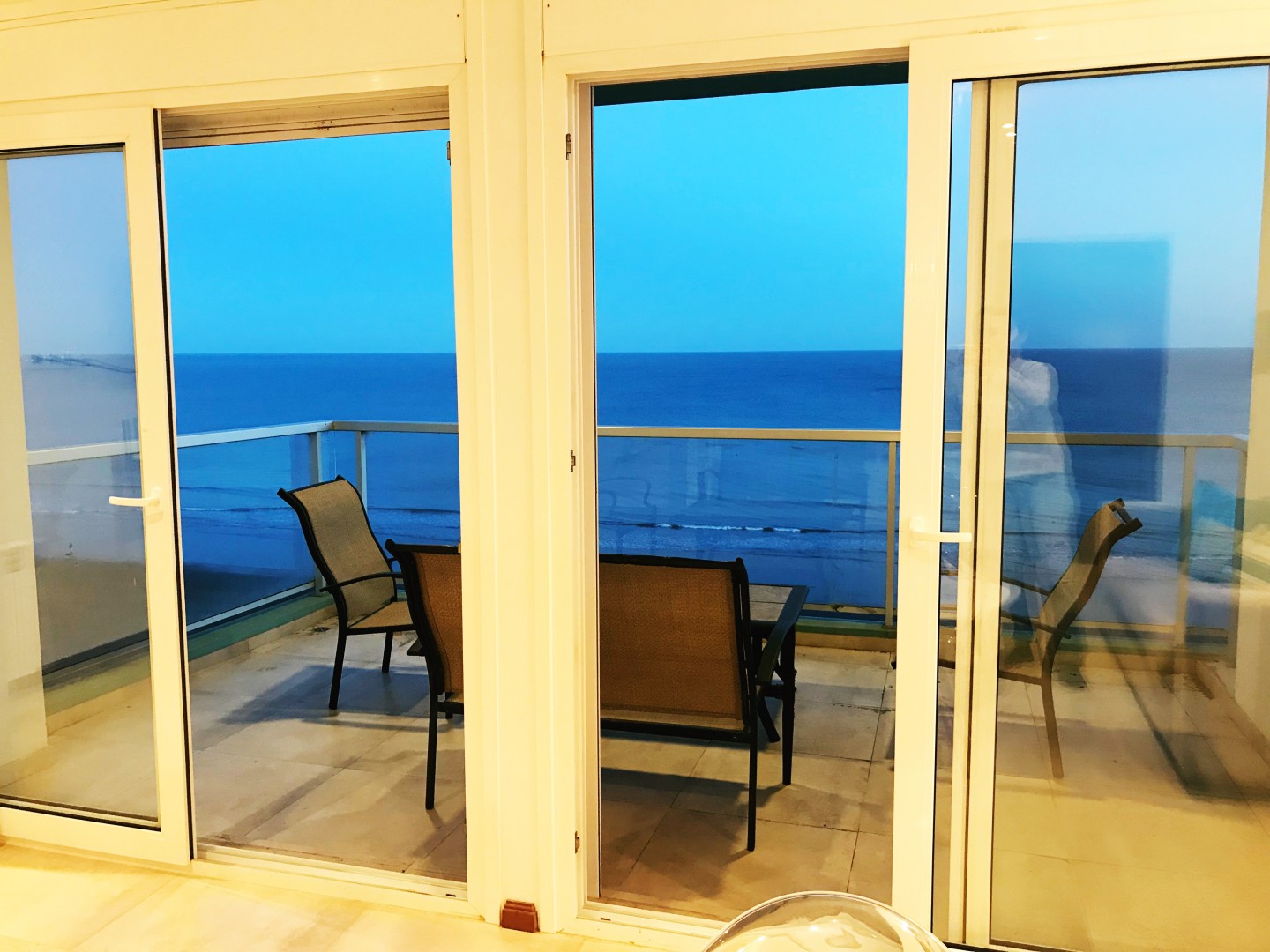 Departamento  - por Día en Av. Costanera 263,  Monte Hermoso - Bahía Blanca Propiedades | SITIO OFICIAL l