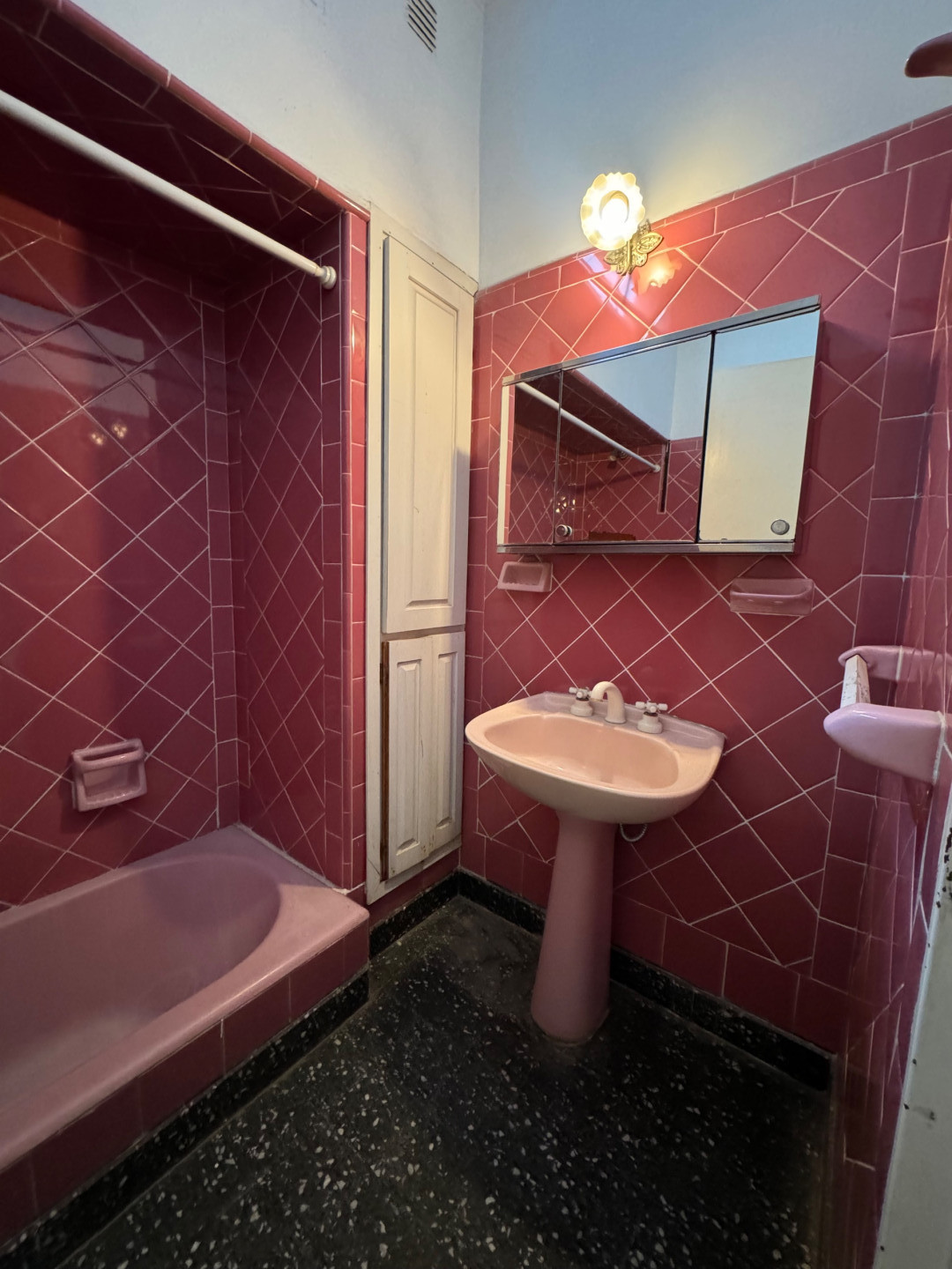 Casa en Venta en Ángel Brunel 545, Pedro Pico, Bahía Blanca - Bahía Blanca Propiedades | SITIO OFICIAL l