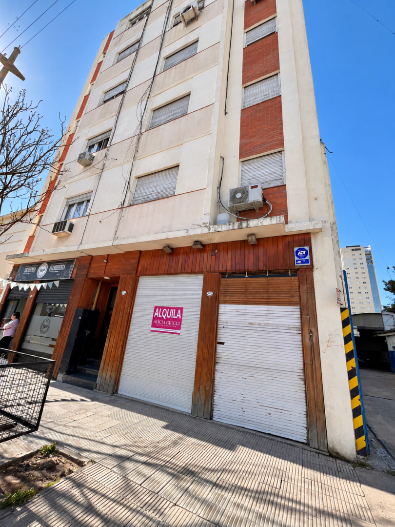 Local en Alquiler en GENERAL PAZ 153 - Bahía Blanca Propiedades | SITIO OFICIAL l