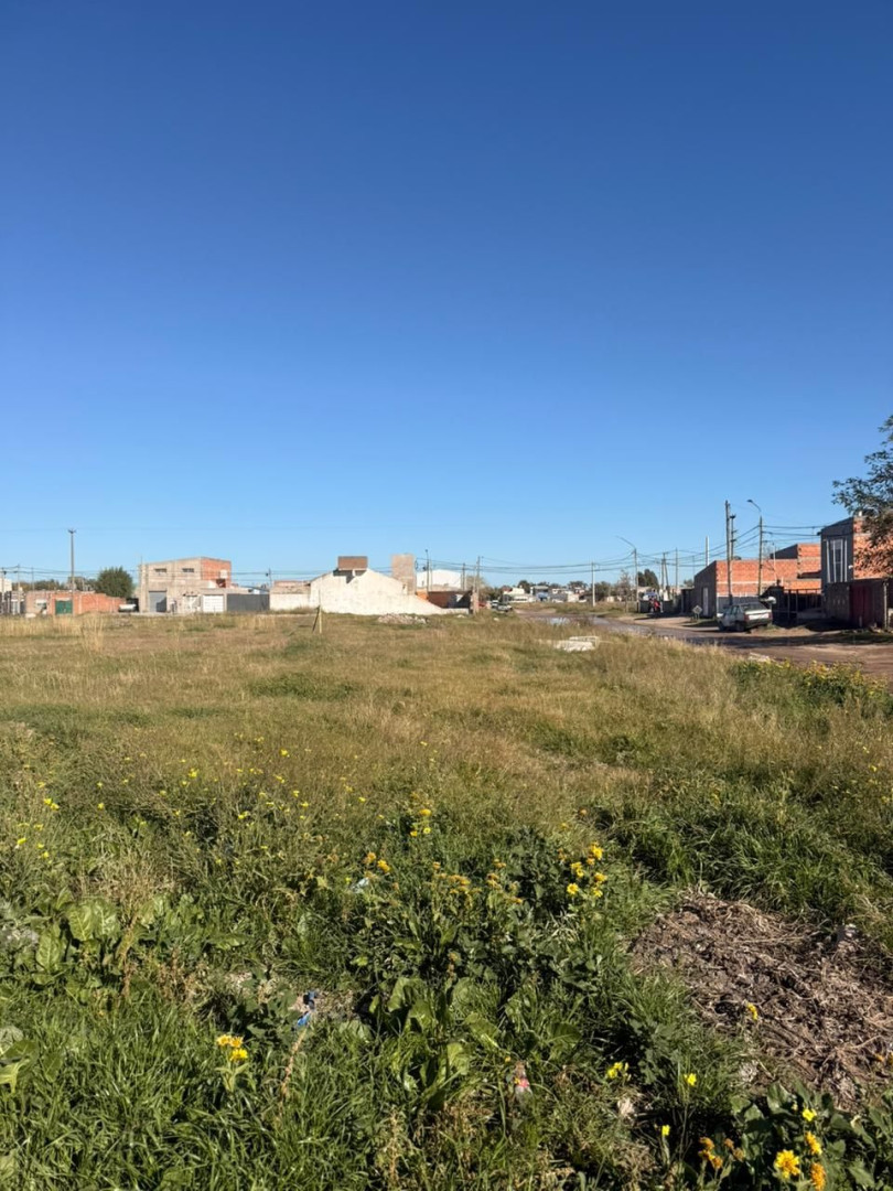 Terreno en Venta en Manzana De Las Luces Y Posta Rolando, Los Alamos, Bahía Blanca - Bahía Blanca Propiedades | SITIO OFICIAL l