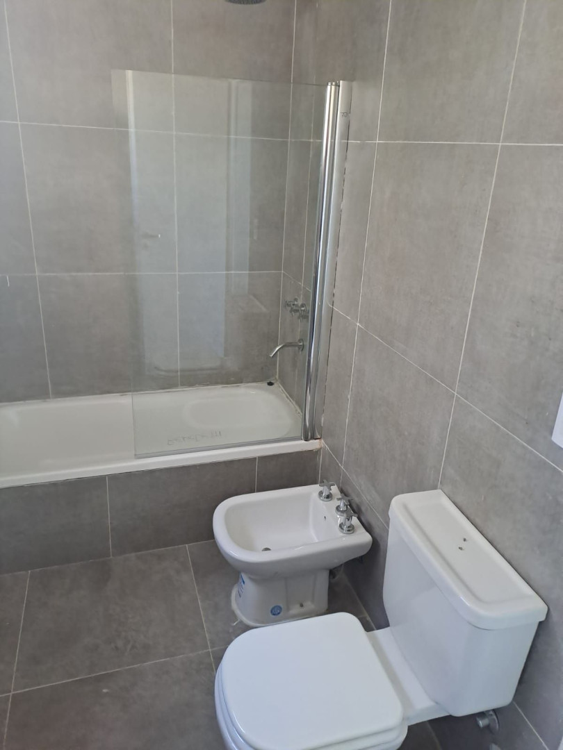 Departamento en Alquiler en Caronti 65, Centro, Bahía Blanca - Bahía Blanca Propiedades | SITIO OFICIAL l