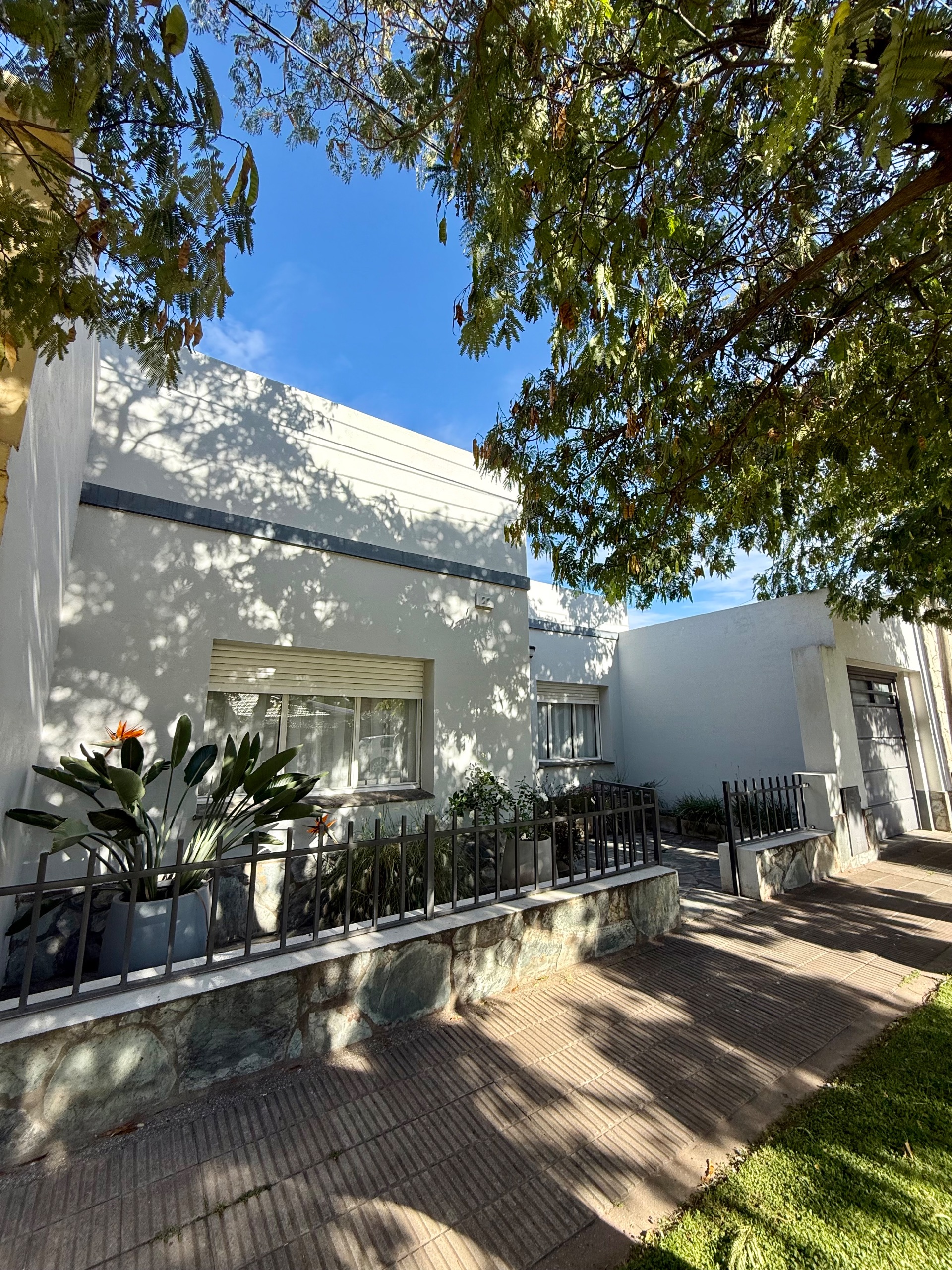 Casa en Venta en Hugony 1854, Villa Floresta, Bahía Blanca - Bahía Blanca Propiedades | SITIO OFICIAL l