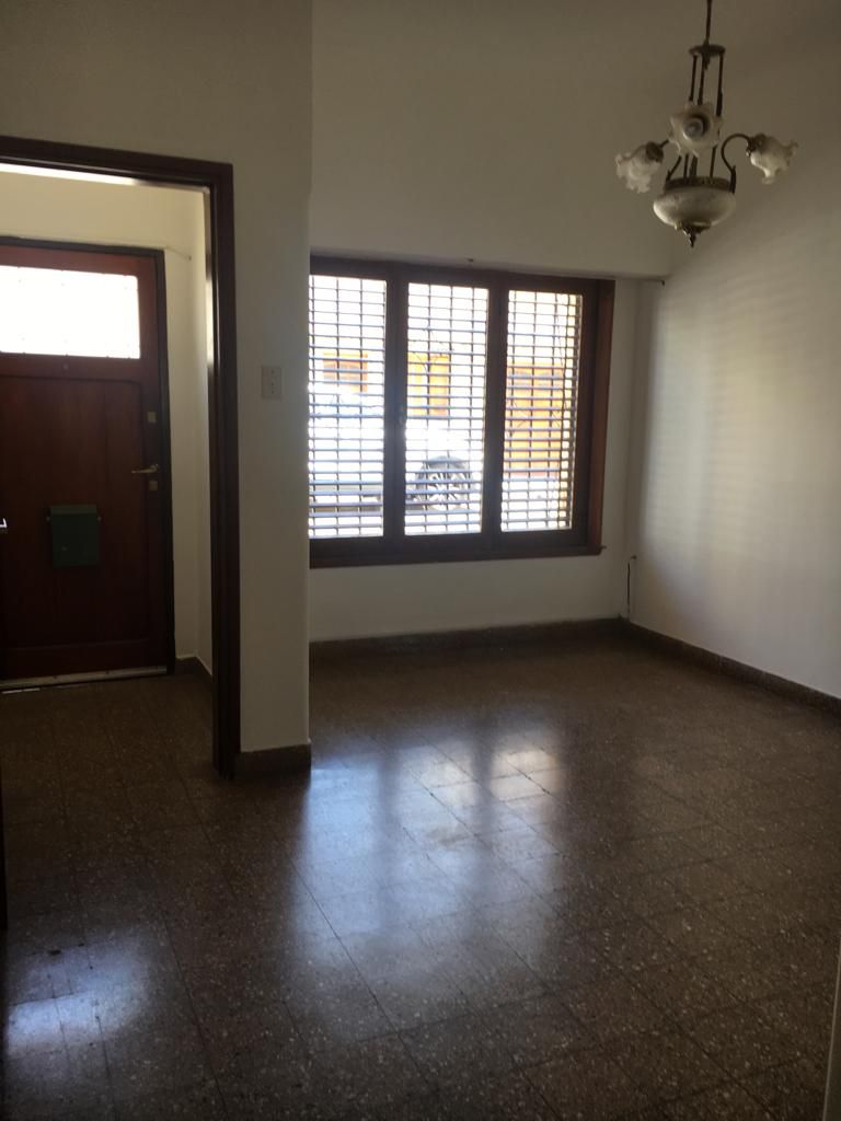 Casa en Alquiler en Trelew 505, Universitario, Bahía Blanca - Bahía Blanca Propiedades | SITIO OFICIAL l