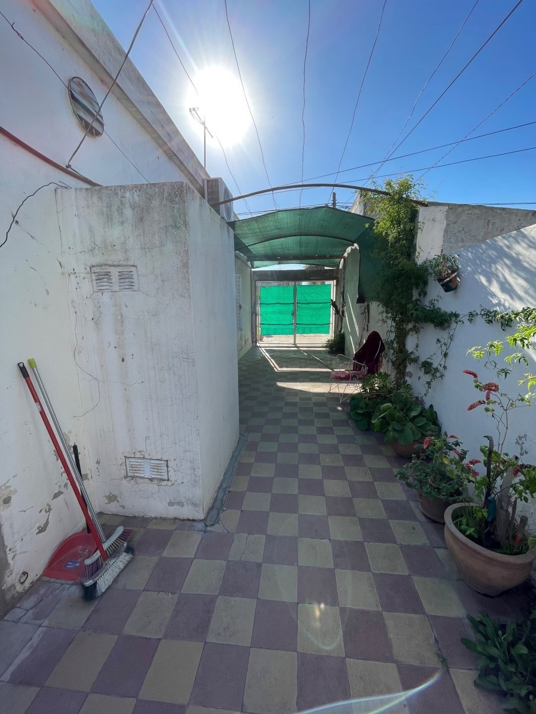 Casa en Venta en Remedios De Escalada 400, Villa Mitre, Bahía Blanca - Bahía Blanca Propiedades | SITIO OFICIAL l