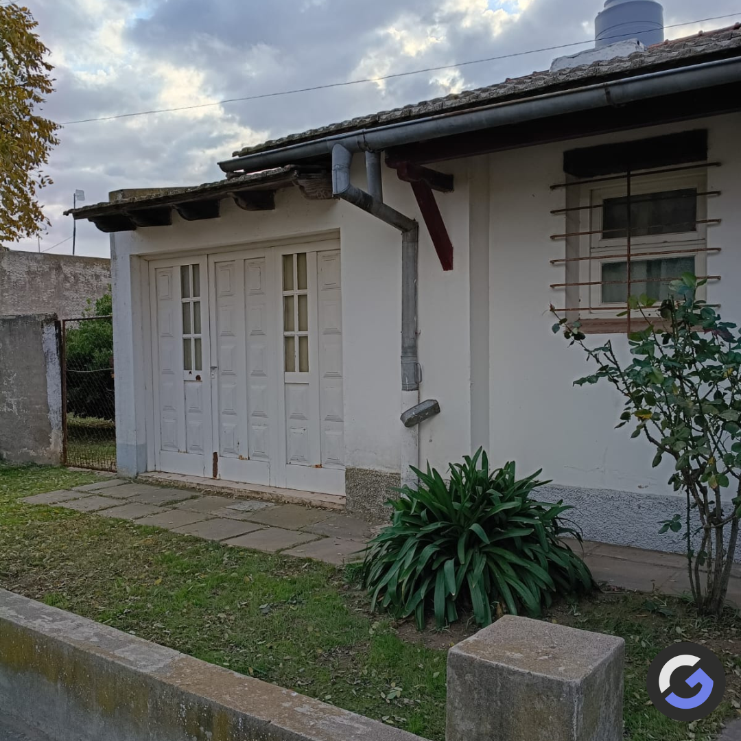 Casa en Venta en Juan Jose Paso Entre Malvinas Argentinas Y Martin Fierro,  Medanos - Bahía Blanca Propiedades | SITIO OFICIAL l