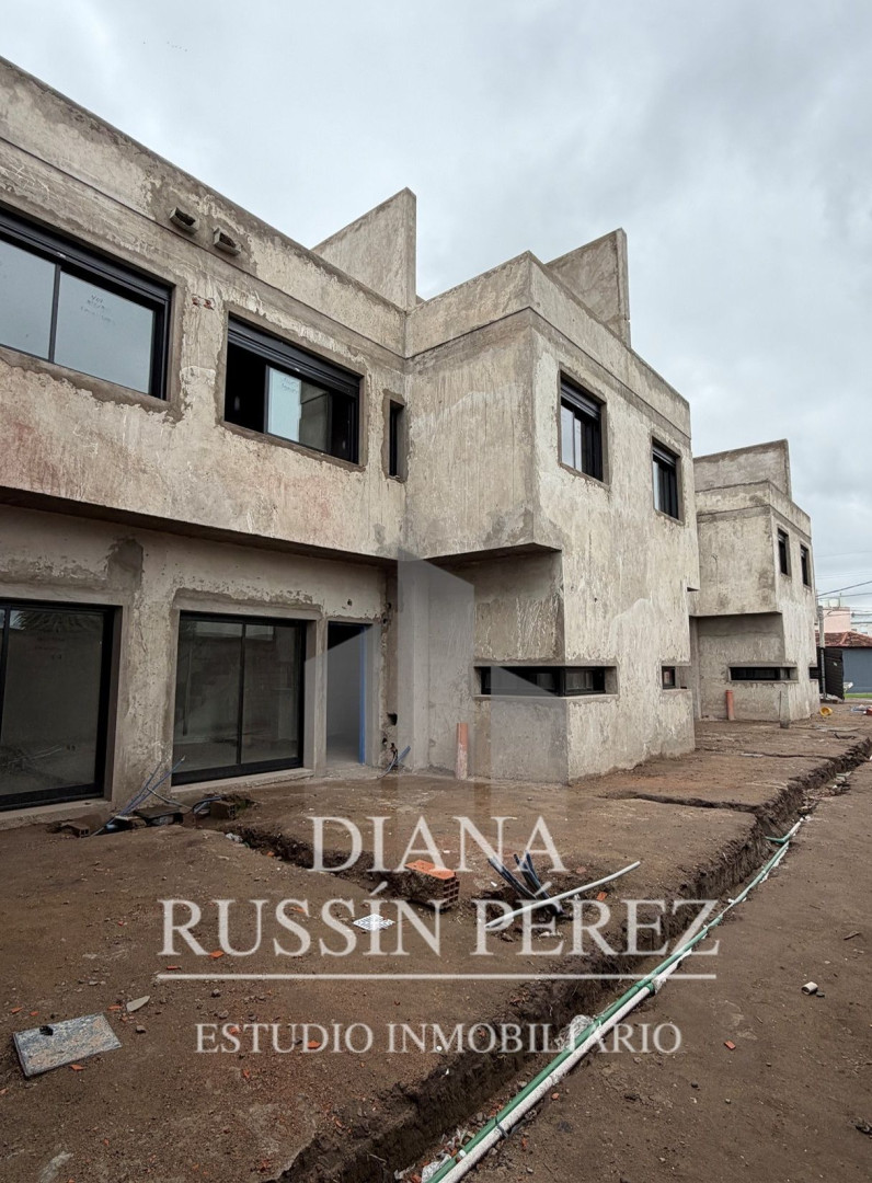 Duplex en Venta en Witcomb 2200, Villa del Parque, Bahía Blanca - Bahía Blanca Propiedades | SITIO OFICIAL l