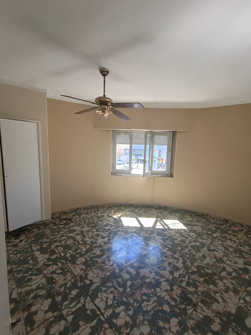 Casa en Alquiler en Mendoza 108, Macrocentro, Bahía Blanca - Bahía Blanca Propiedades | SITIO OFICIAL l