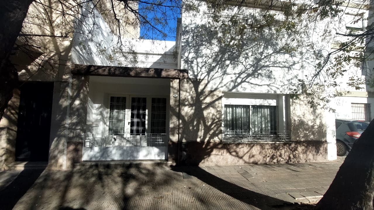Casa en Venta en CASTELLI 18, Universitario, Bahía Blanca - Bahía Blanca Propiedades | SITIO OFICIAL l