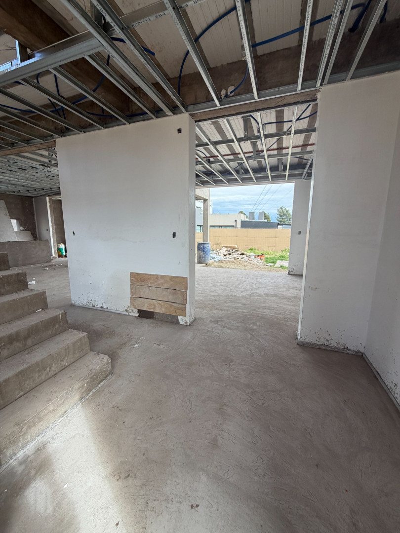Casa en Venta en Profesora Herminia Abat 677, Altos de la Bahia, Bahía Blanca - Bahía Blanca Propiedades | SITIO OFICIAL l
