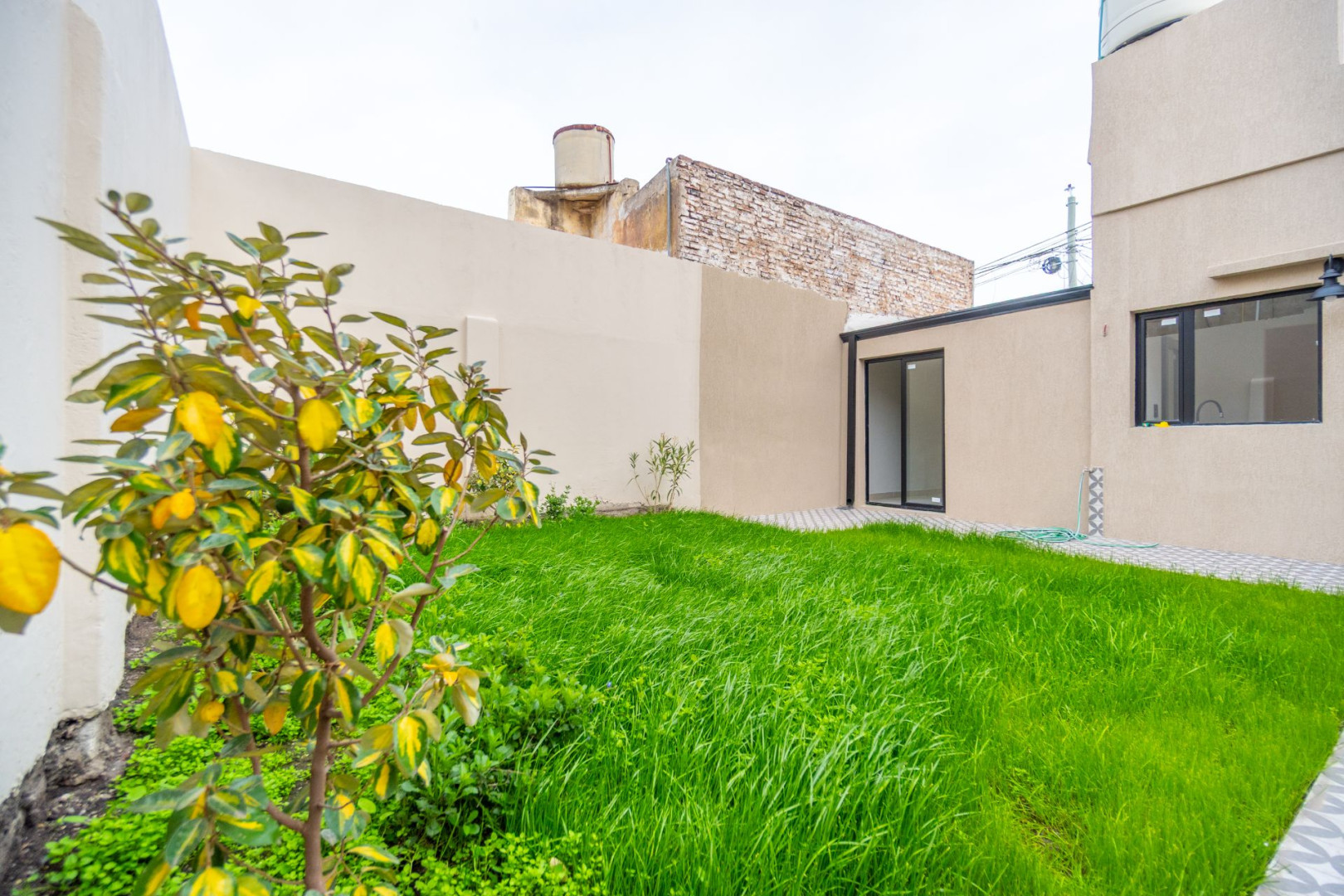 Casa en Venta en Calfucura 314, La Falda, Bahía Blanca - Bahía Blanca Propiedades | SITIO OFICIAL l