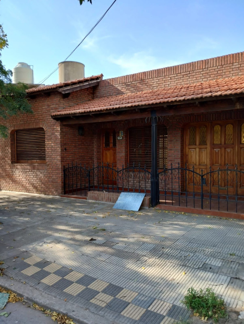 Casa en Venta en Terrada 800, Pacifico, Bahía Blanca - Bahía Blanca Propiedades | SITIO OFICIAL l