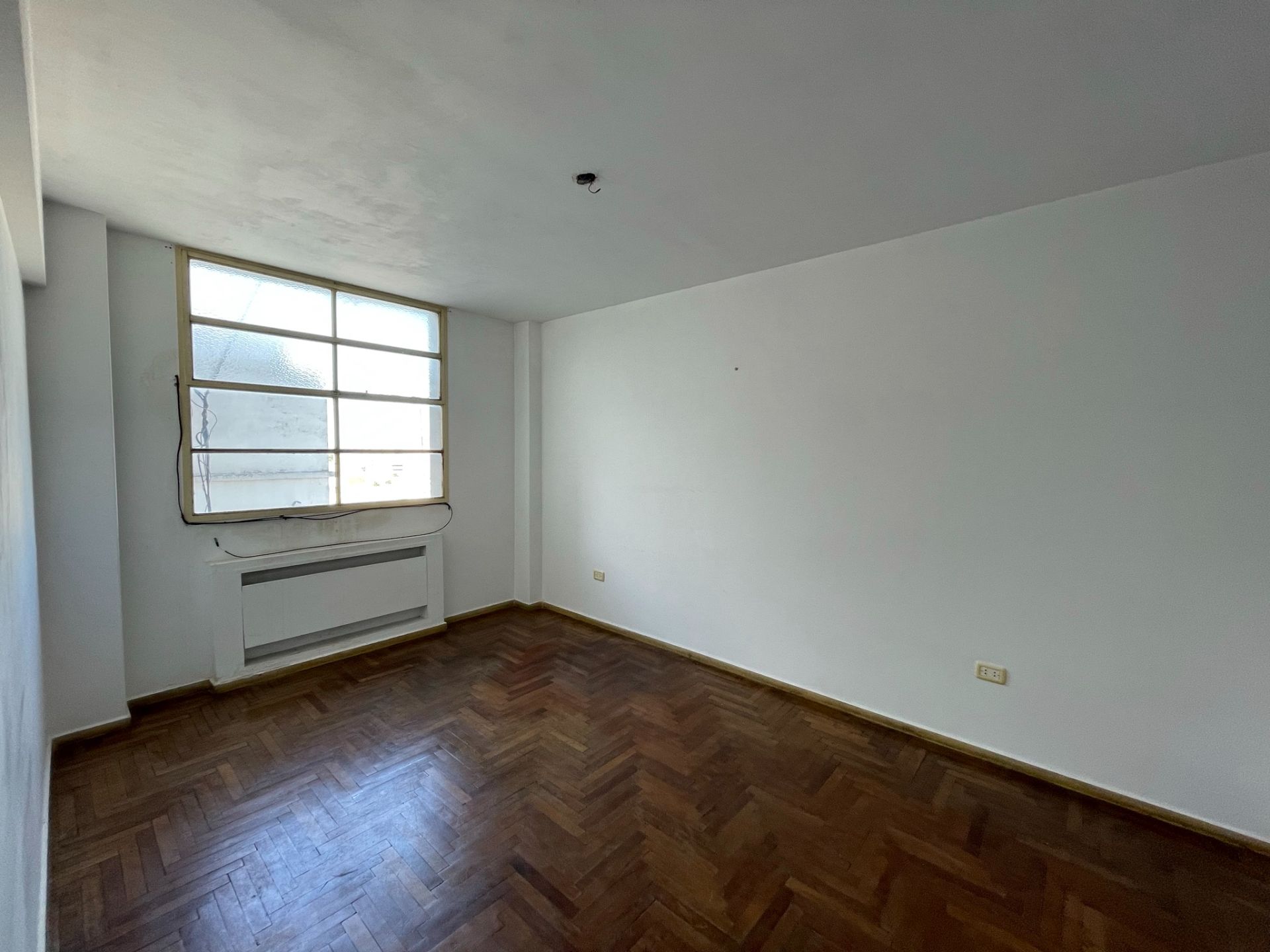 Oficina en Alquiler en Alsina 95, Centro, Bahía Blanca - Bahía Blanca Propiedades | SITIO OFICIAL l