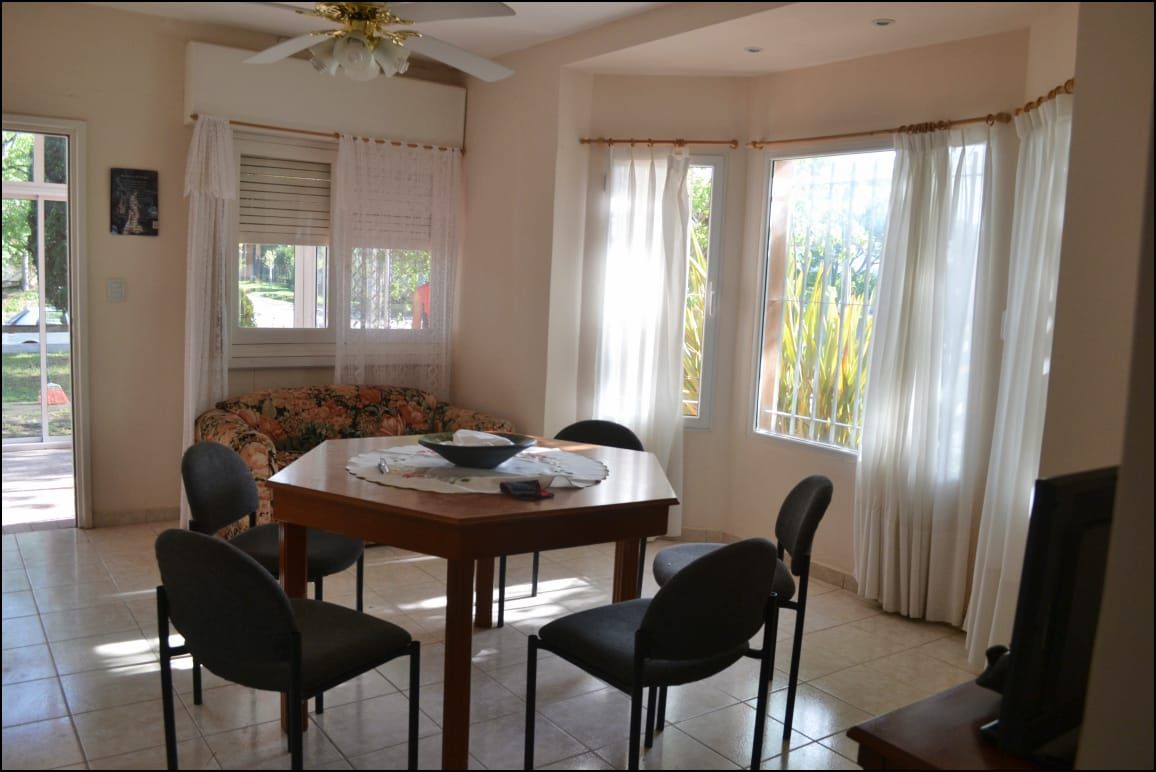 Casa en Venta en Rio Santa Cruz 390, Dufaur, Monte Hermoso - Bahía Blanca Propiedades | SITIO OFICIAL l