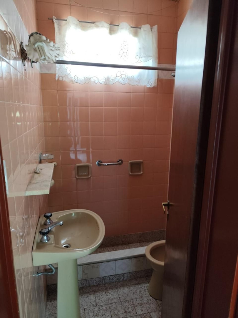 Casa en Venta en Bouchard 2808 - Bahía Blanca Propiedades | SITIO OFICIAL l