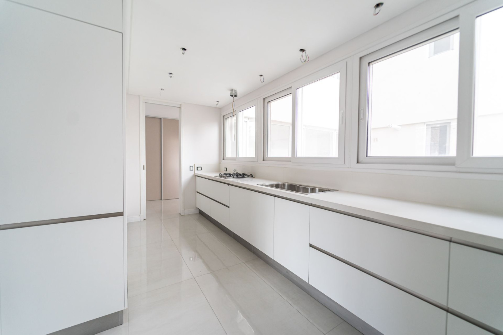 Departamento en Alquiler en Portugal 556,  Bahía Blanca - Bahía Blanca Propiedades | SITIO OFICIAL l
