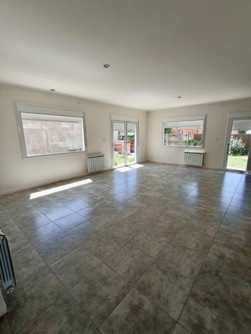 Casa en Venta en Misioneros Y Tupac Amaru, Las Cañitas I, Bahía Blanca - Bahía Blanca Propiedades | SITIO OFICIAL l
