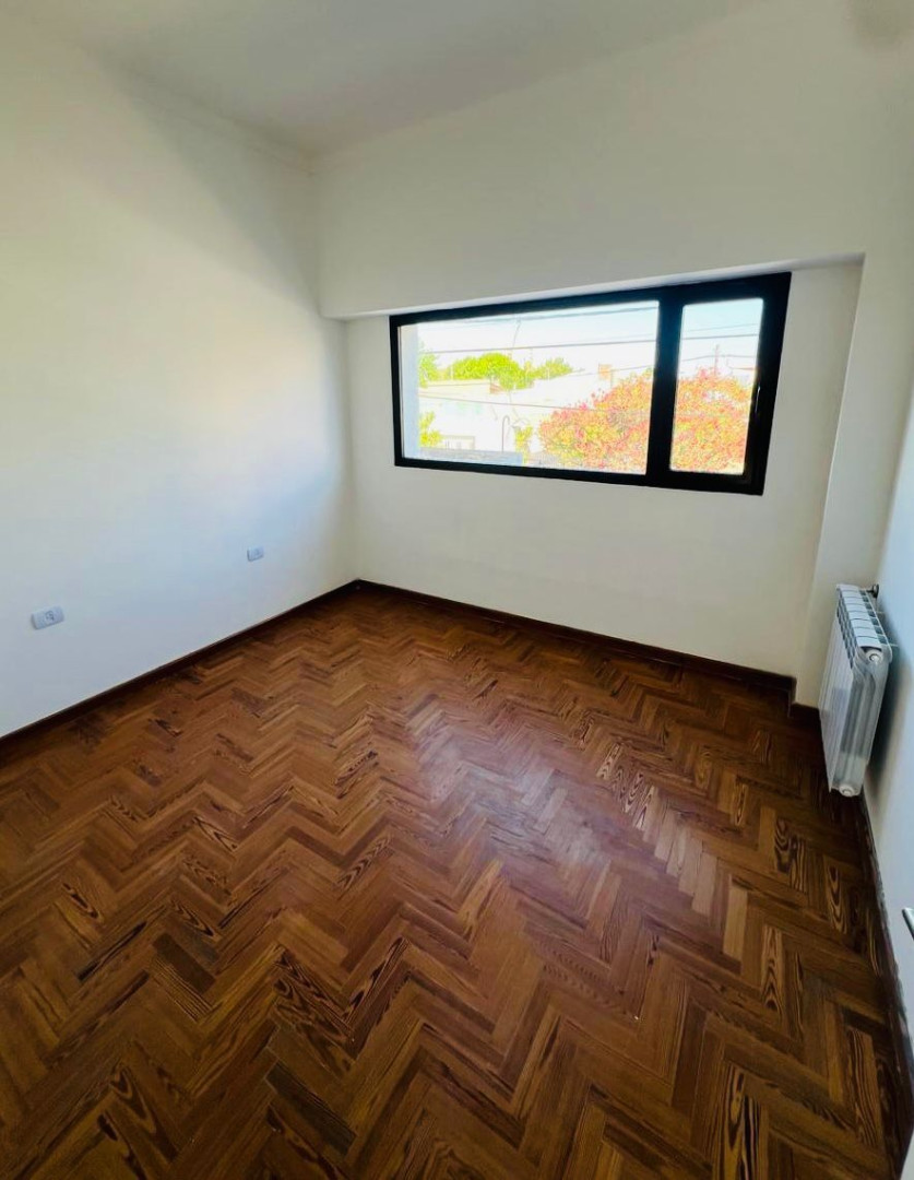 Casa en Venta en CANADA 80, Universitario, Bahía Blanca - Bahía Blanca Propiedades | SITIO OFICIAL l