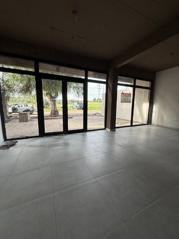 Local en Alquiler en Guido Spano 20, La Falda, Bahía Blanca - Bahía Blanca Propiedades | SITIO OFICIAL l