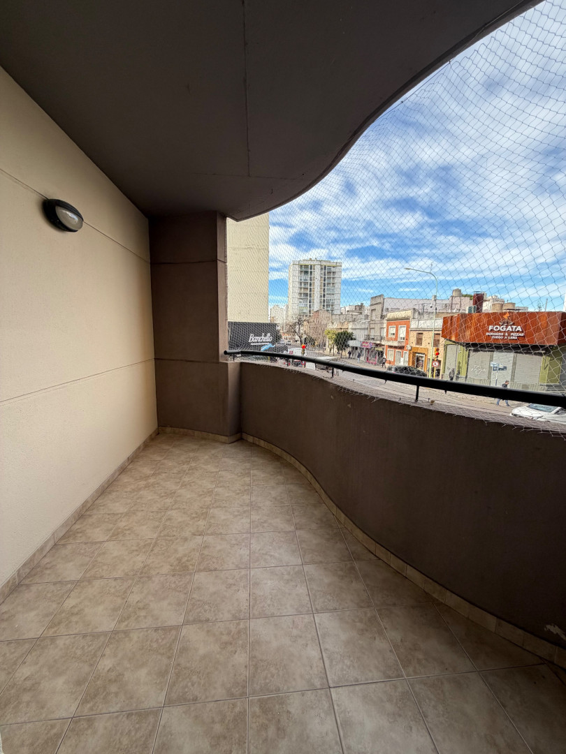 Departamento en Alquiler en 11 De Abril 8, Centro, Bahía Blanca - Bahía Blanca Propiedades | SITIO OFICIAL l