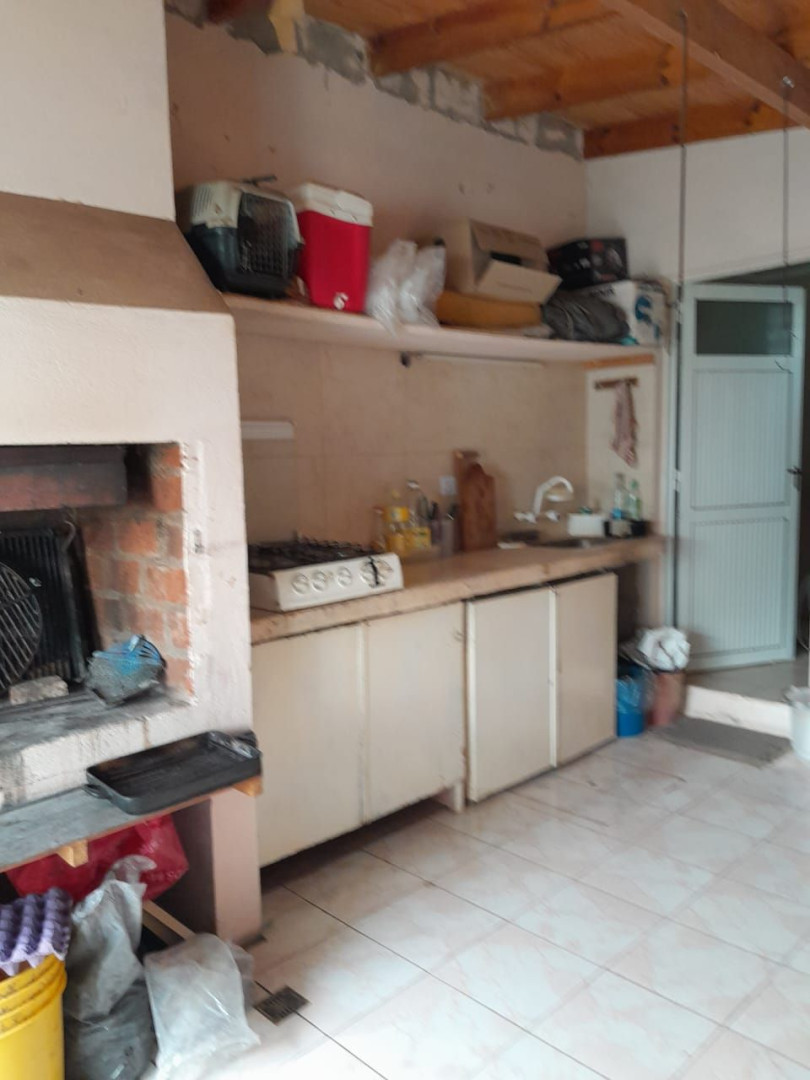 Casa + Departamento en Venta en CALLE 29 E/46 Y 48,  Balneario Reta - Bahía Blanca Propiedades | SITIO OFICIAL l