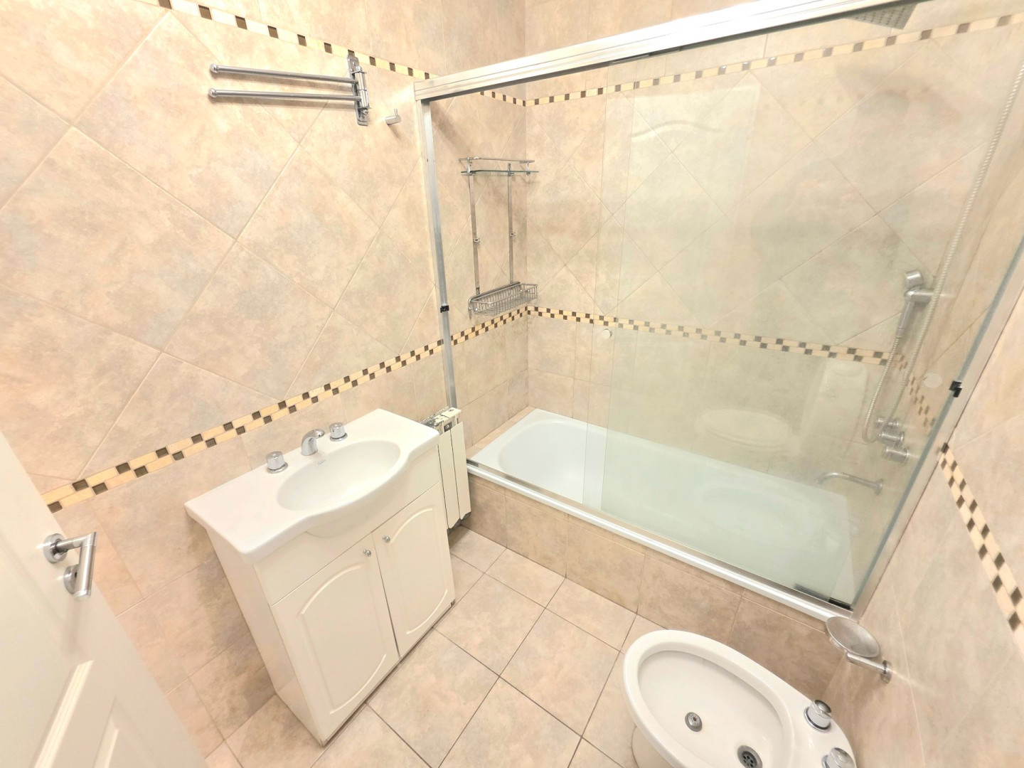Duplex en Venta en Rojas 118, La Falda, Bahía Blanca - Bahía Blanca Propiedades | SITIO OFICIAL l