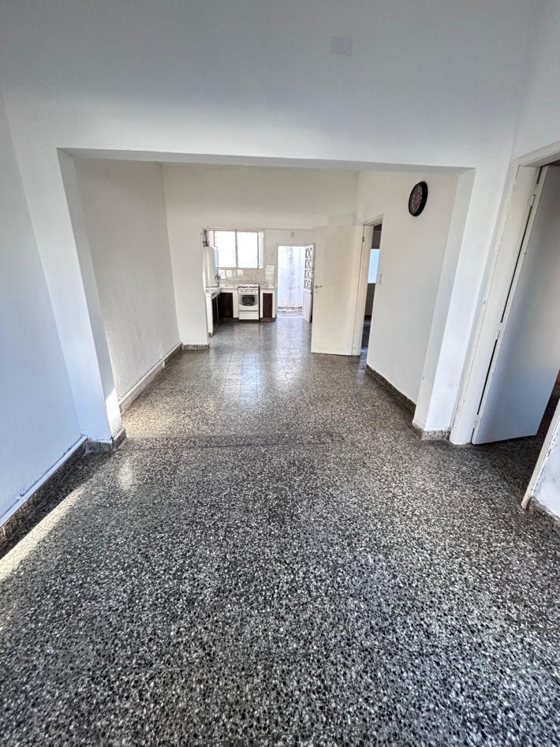 Casa en Alquiler en Zelarrayan 1091, Macrocentro, Bahía Blanca - Bahía Blanca Propiedades | SITIO OFICIAL l