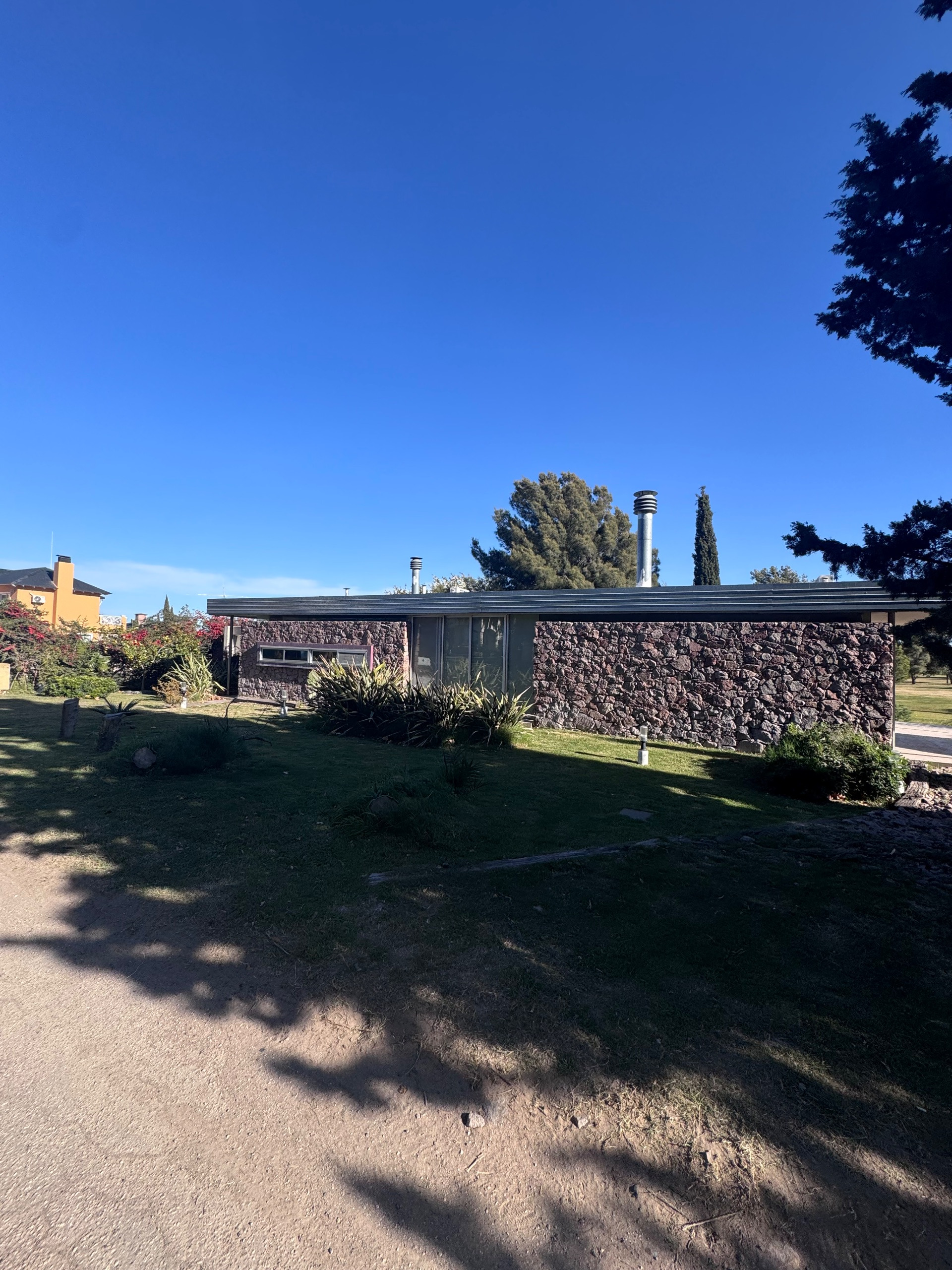 Casa en Venta en Los Aromos, Pago Chico, Bahía Blanca - Bahía Blanca Propiedades | SITIO OFICIAL l
