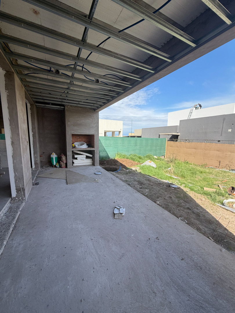 Casa en Venta en Profesora Herminia Abat 677, Altos de la Bahia, Bahía Blanca - Bahía Blanca Propiedades | SITIO OFICIAL l