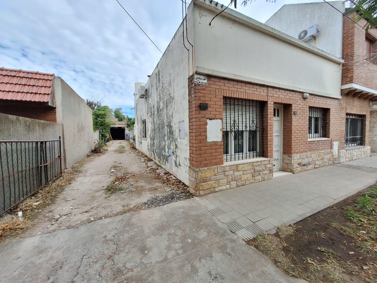Casa en Venta en 9 De Julio 1542, Kilometro 5, Bahía Blanca - Bahía Blanca Propiedades | SITIO OFICIAL l