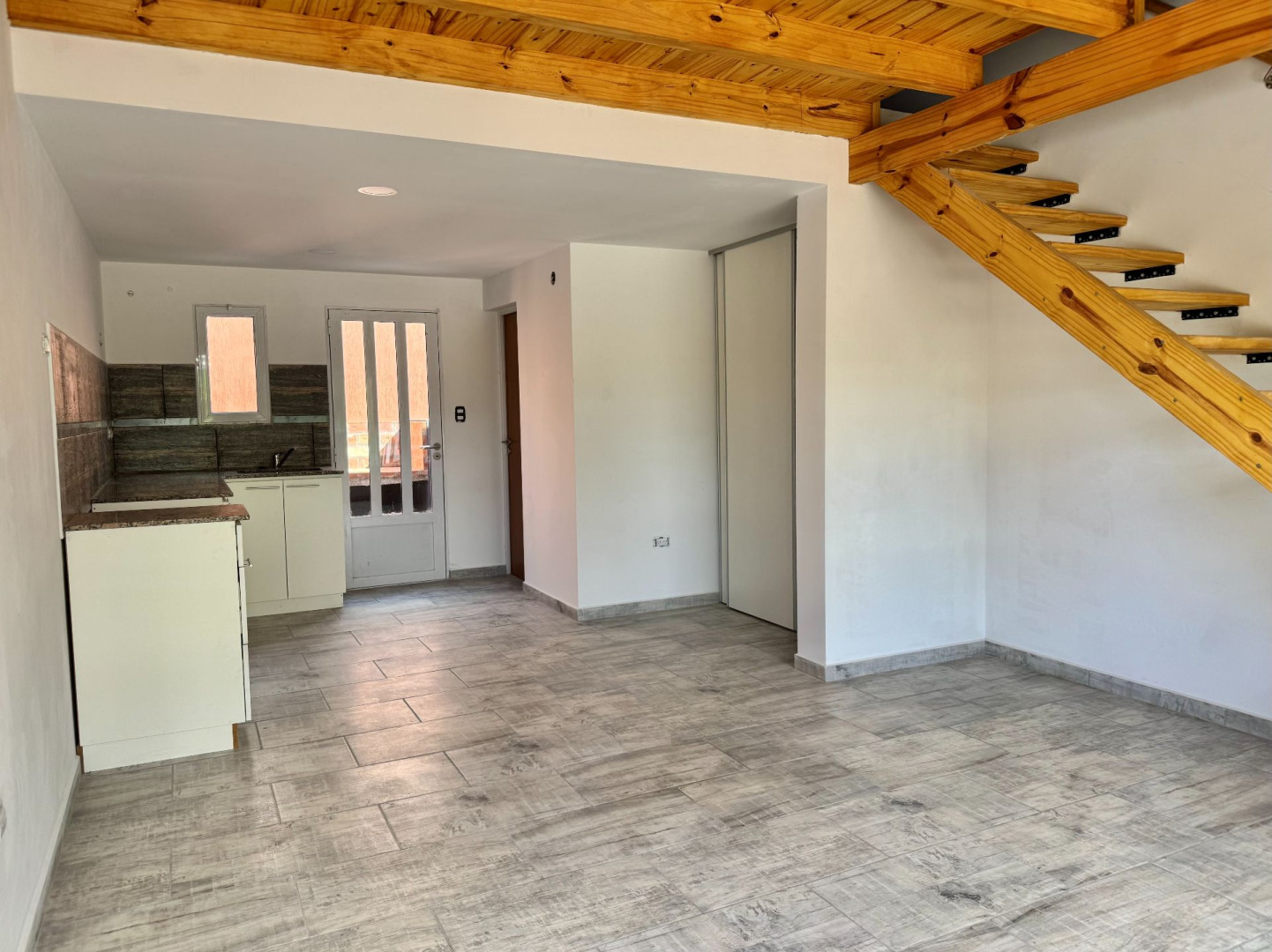 Departamento en Venta en La Rioja Este 552, Dufaur, Monte Hermoso - Bahía Blanca Propiedades | SITIO OFICIAL l