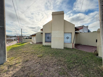 Casa en Venta en Pandeles 297, Centro, Monte Hermoso