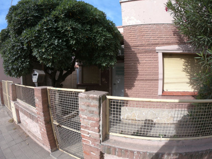 Casa en Alquiler en Necochea 67, Villa Mitre, Bahía Blanca
