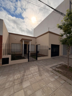 Casa en Alquiler en GUEMES 1573 , Pacifico, Bahía Blanca