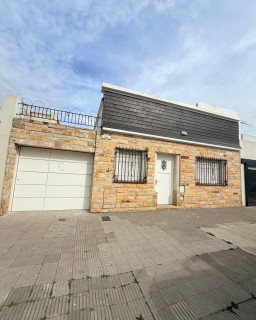 Casa en Alquiler en Terrada 674, Pacifico, Bahía Blanca