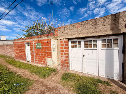 Casa en Venta en Neuquén 400,  Punta Alta